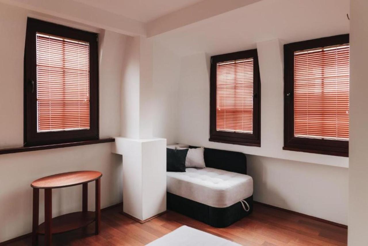 Hotel Castrum Skopje Luaran gambar